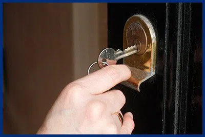 Advantage Locksmith Store Manassas, VA 703-445-3562 - 7-door-unlock